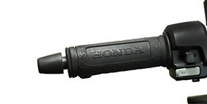 3-Step Adjustable Rear SuspensionThis special edition Activa comes with black chrome highlights, both on the front and on the logo carved on the side panels, projecting the premium essence of the scooter.