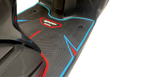 3-Step Adjustable Rear SuspensionThis special edition Activa comes with black chrome highlights, both on the front and on the logo carved on the side panels, projecting the premium essence of the scooter.