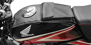3-Step Adjustable Rear SuspensionThis special edition Activa comes with black chrome highlights, both on the front and on the logo carved on the side panels, projecting the premium essence of the scooter.
